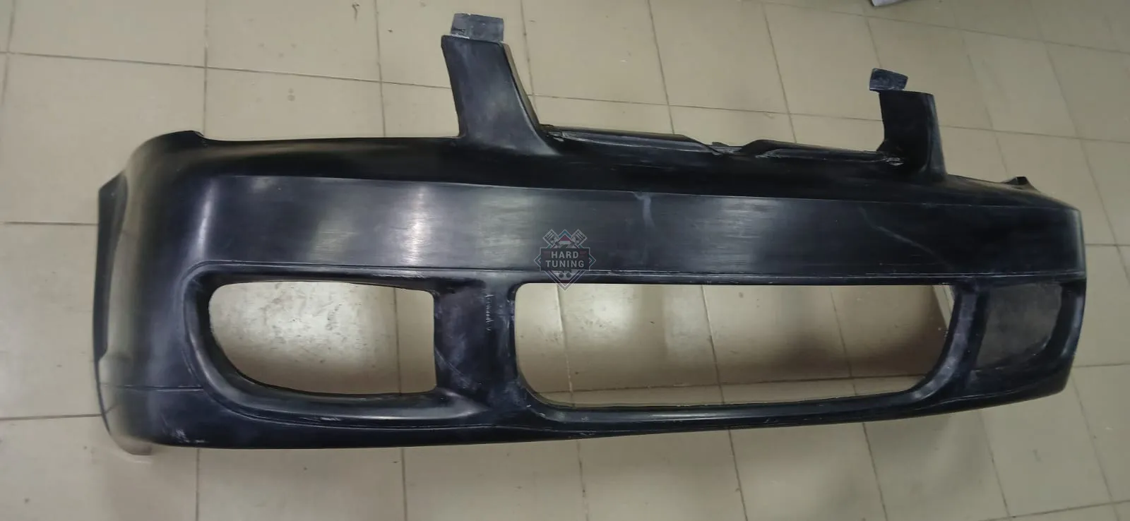 Передний бампер R32 Volkswagen Bora/Jetta 4