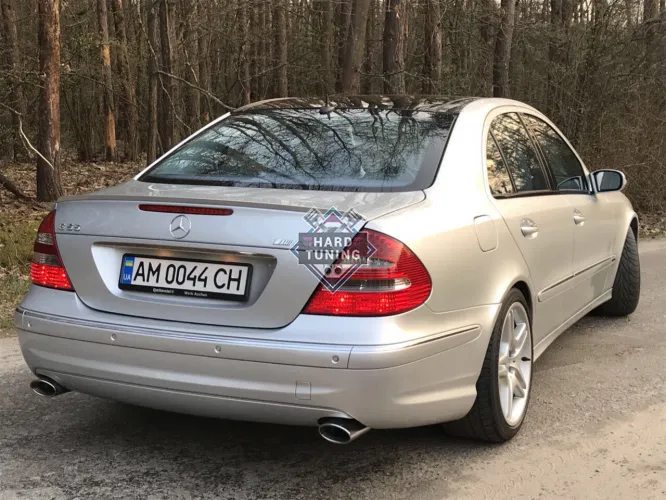 Спойлер лип Mercedes E-Class W211