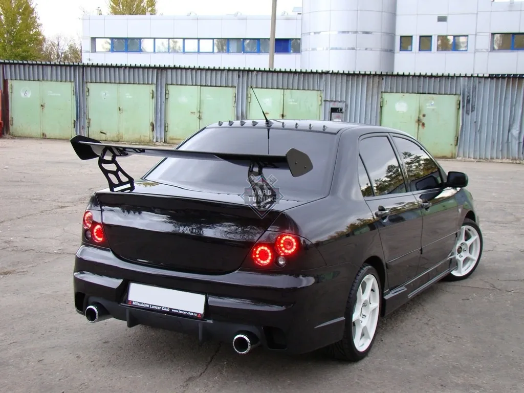 Обвес INGS Extreem (под двойной выхлоп) Mitsubishi Lancer 9 (2003-2009)