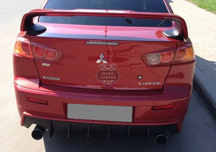 Накладка на задний бампер SHARK под двойной выхлоп Mitsubishi Lancer 10 (2007-2016)