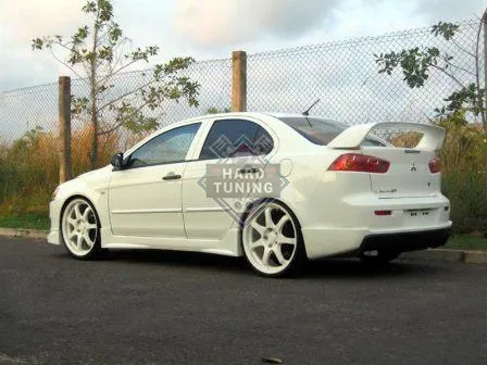 Обвес ACCOLADE Mitsubishi Lancer 10 (2007-2011)
