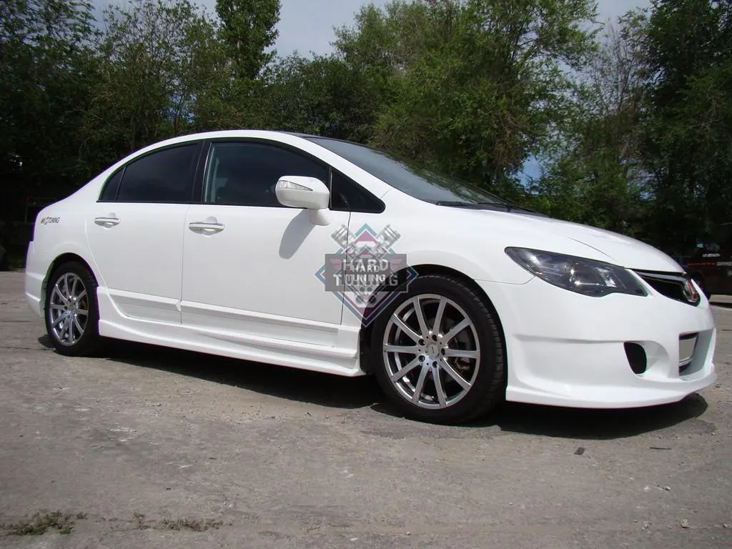 Обвес INGS EXTREEM Honda Civic 8 4D седан