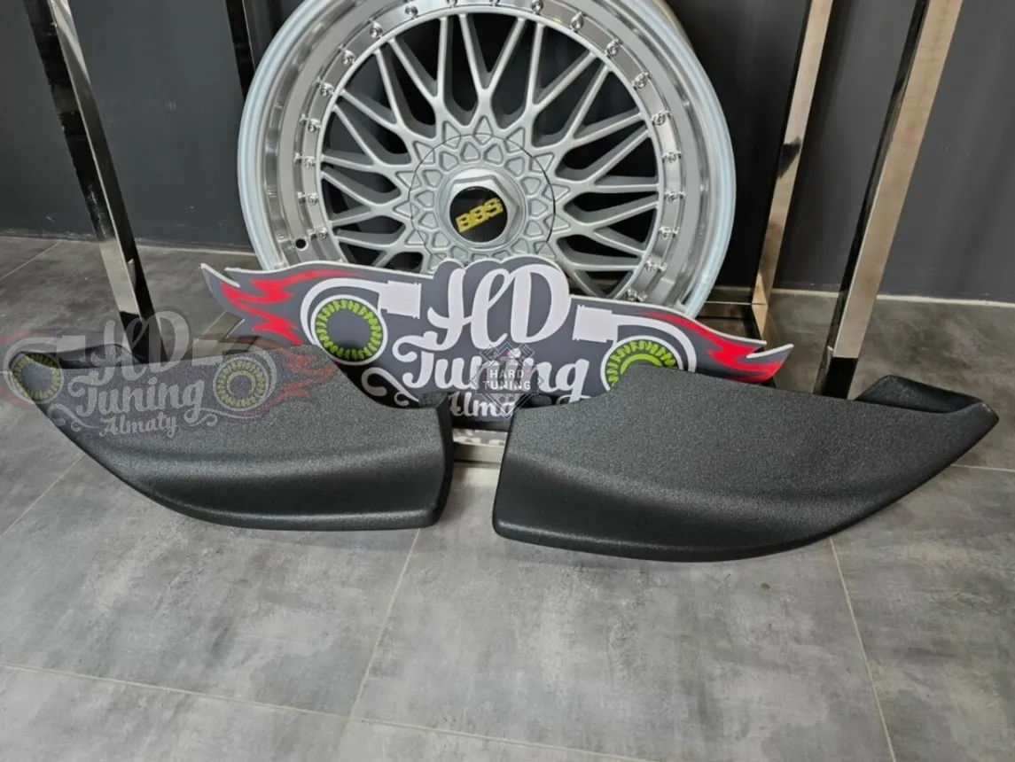 Клыки под задний бампер ChargeSpeed Subaru Impreza GDB