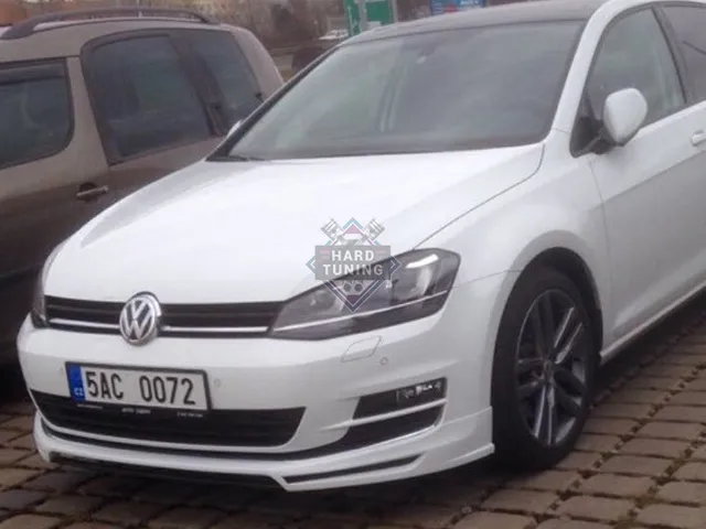 Накладка на передний бампер HT Volkswagen Golf MK7