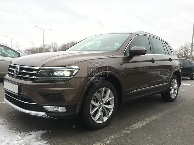 Накладка переднего бампера OffRoad стиль VW Tiguan 2