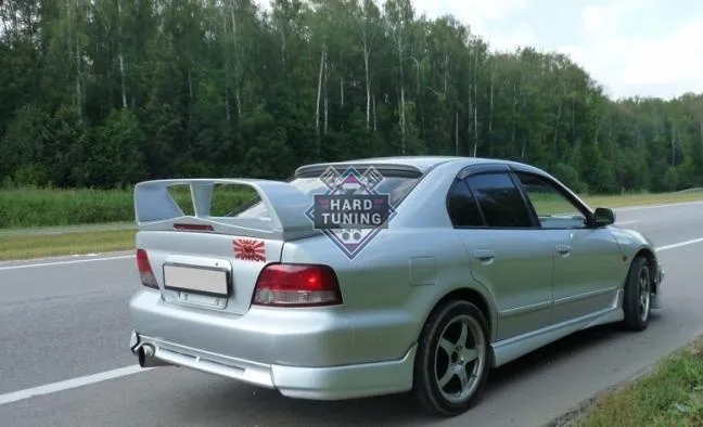 Накладки на пороги DOLPHIN Mitsubishi Galant 8