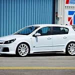 Накладки на пороги Rieger Opel Astra H 5D
