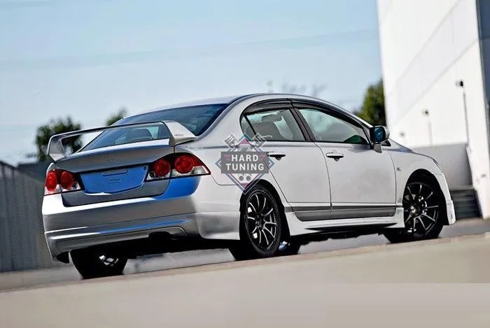 Накладка на задний бампер MUGEN Honda Civic 8 4D стеклопластик