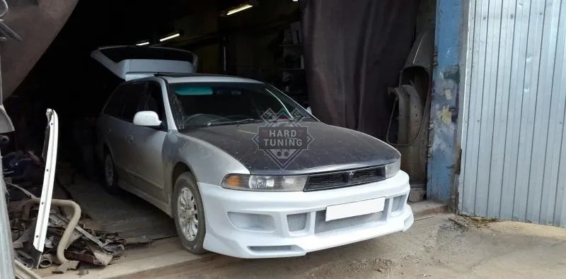 Передний бампер DOLPHIN Mitsubishi Galant 8 Япония и Европа