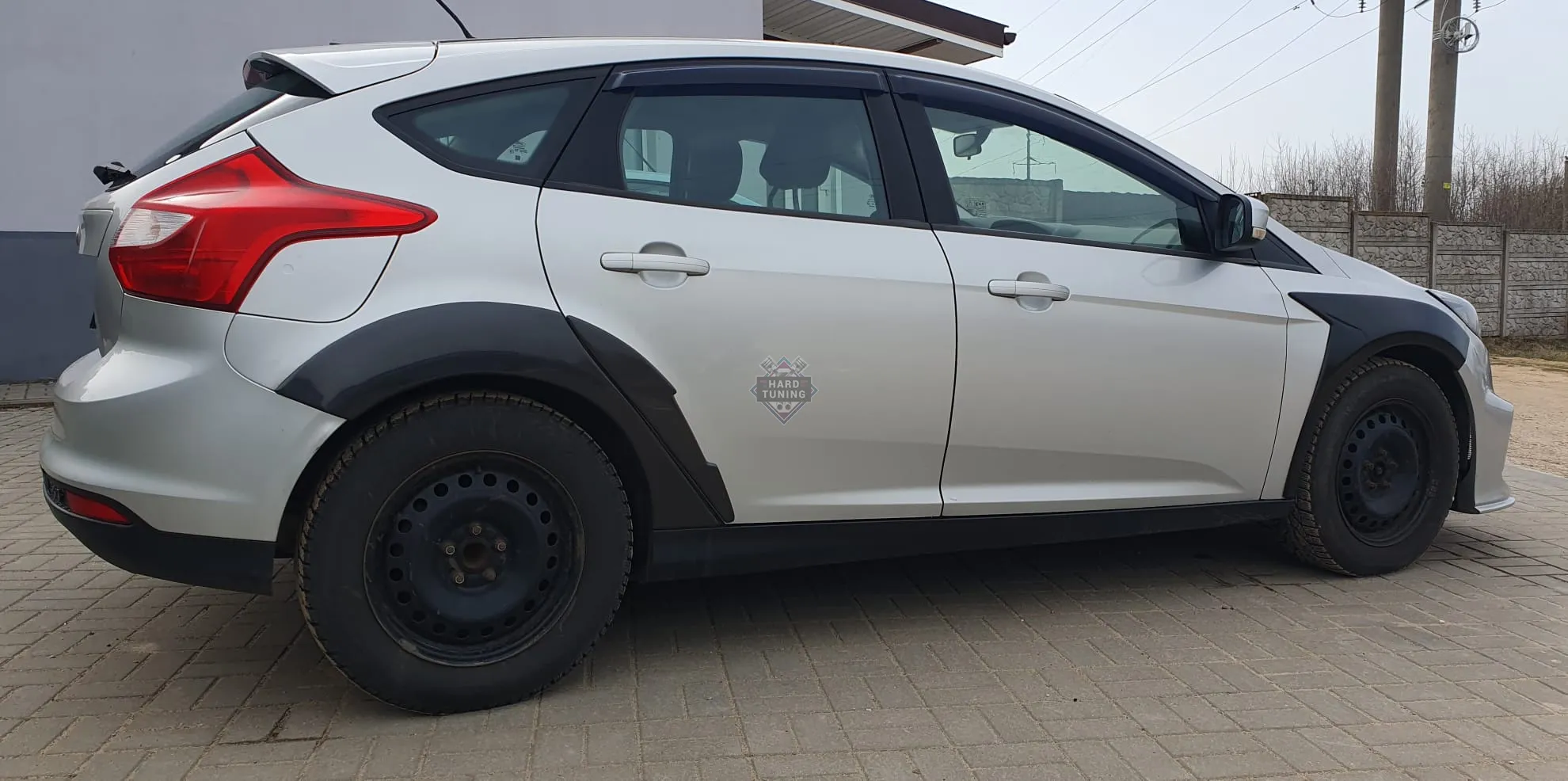 Накладки на арки в стиле RS Ford Focus 3 хетчбек