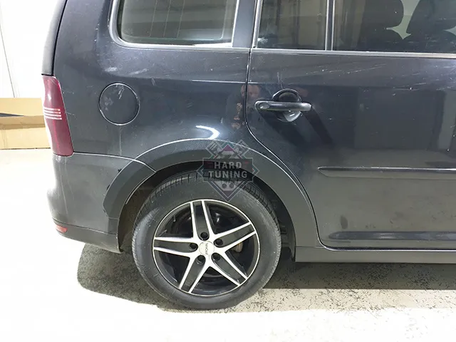 Накладка на арки Volkswagen Touran MK1 рестайлинг
