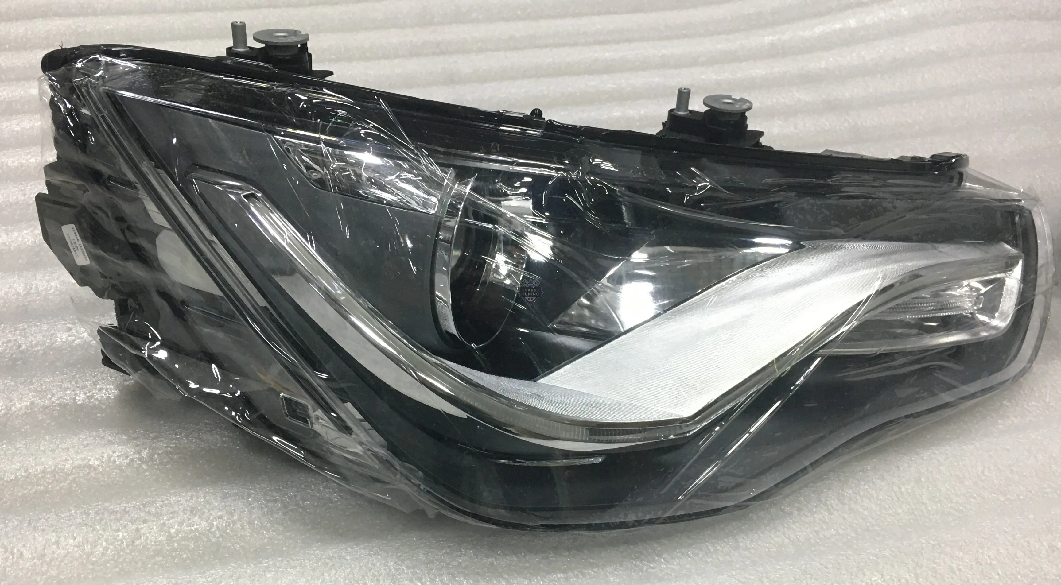 Передние фары AUDI A1 2010-2014 HEADLIGHTS TRUE DRL fits черные