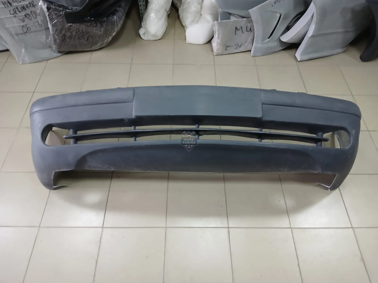 Передний бампер AMG CLK 55 Mercedes CLK-Class W208
