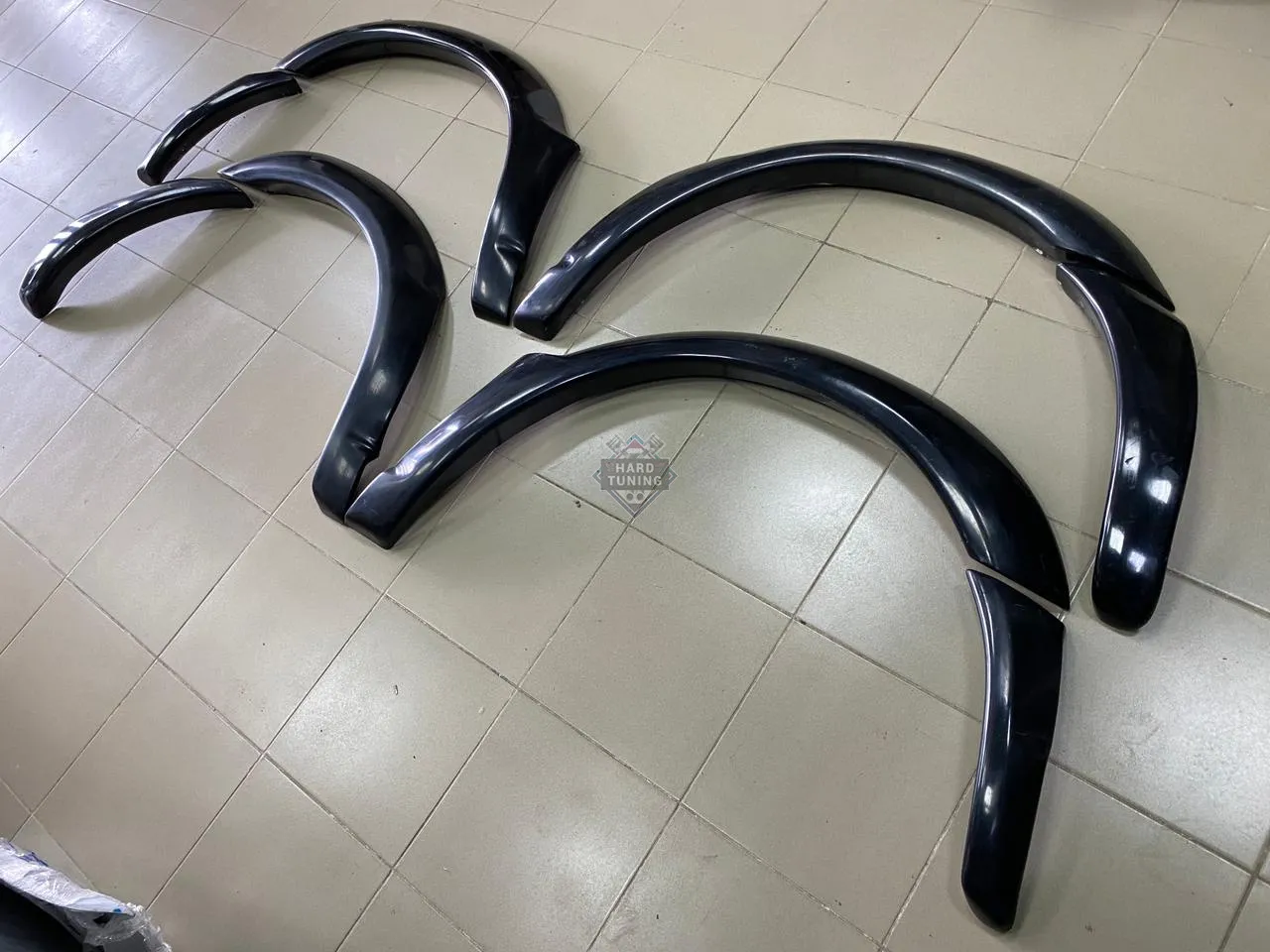 Расширители колесных арок EGR (8 частей) Mercedes M-Klasse (W163)