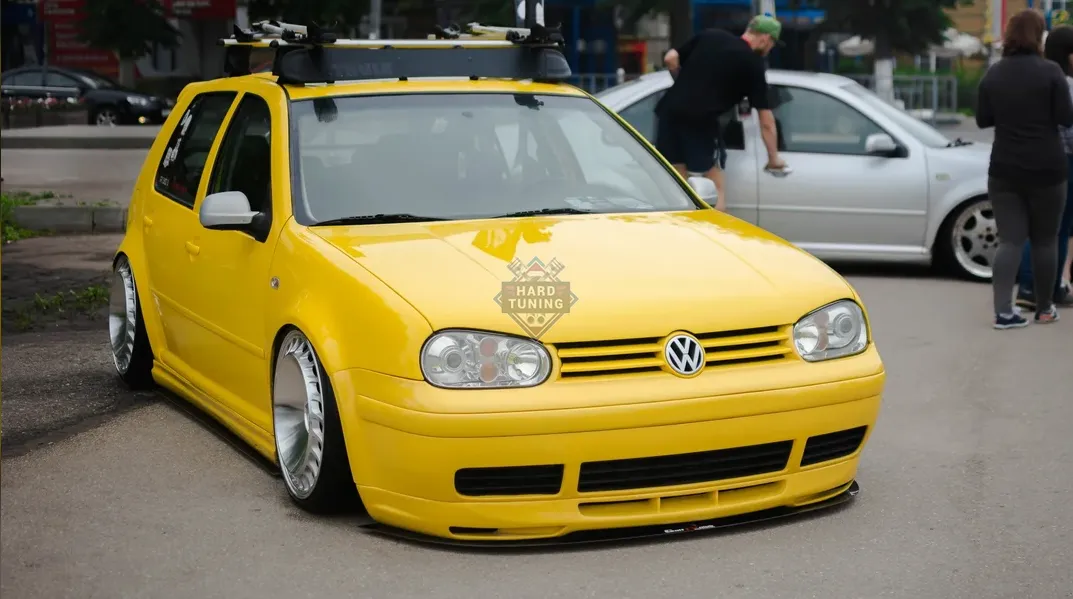 Накладка на передний бампер GLI Volkswagen Golf 4