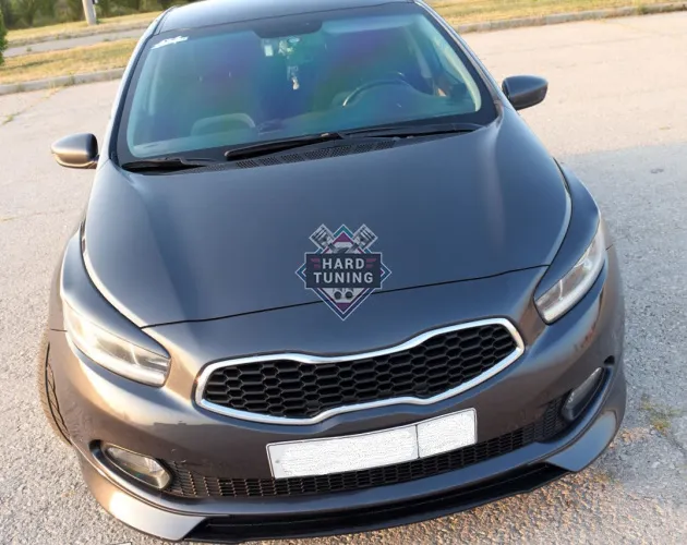Клыки переднего бампера KIA CEED 2 HB, SW 2012-2015 Дорестайл