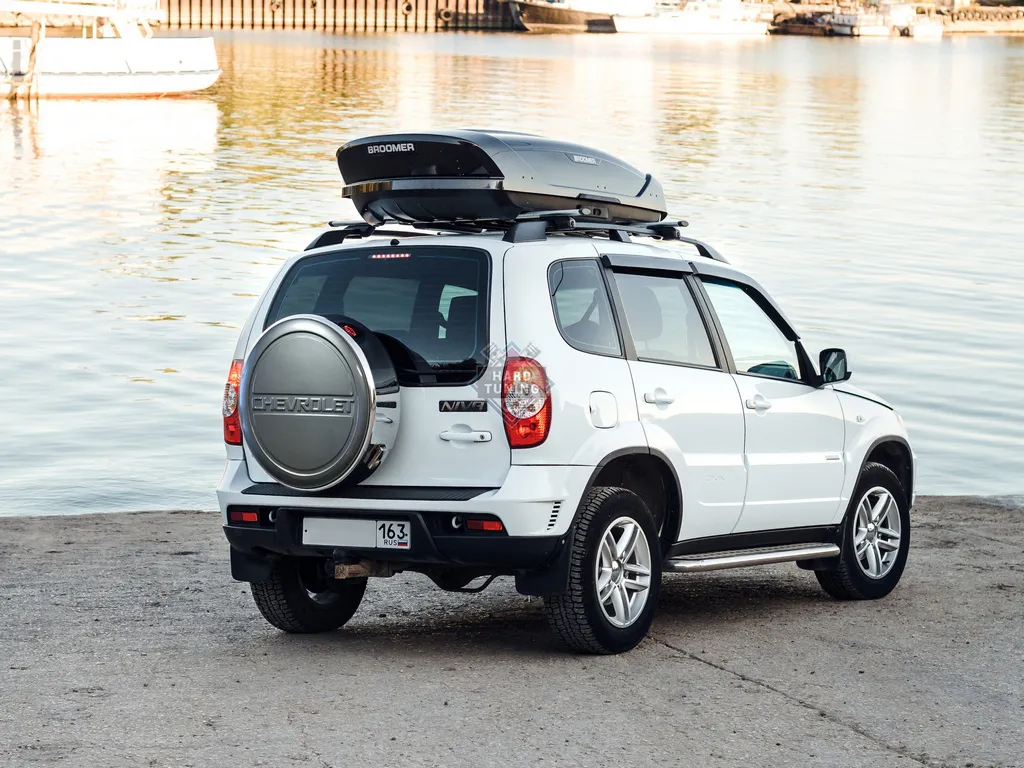 АВТОБОКС BROOMER VENTURE (L) 430Л. АБС/ПММА (ГЛЯНЕЦ)