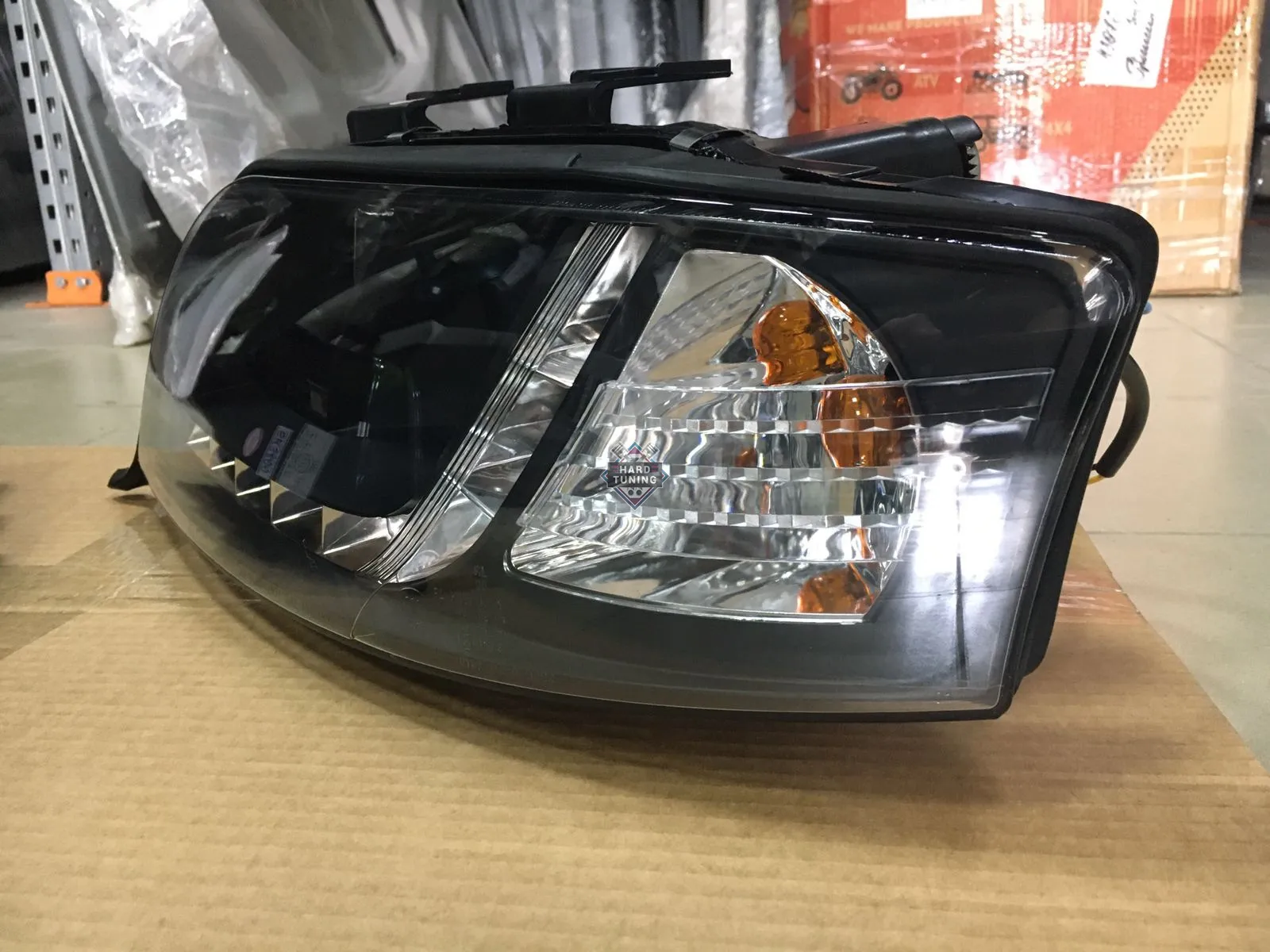 Передние фары AUDI A6 С5 2001-2004 HEADLIGHTS DAYLIGHT fits черные
