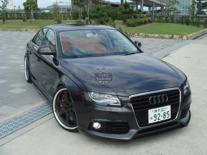 Накладка на передний бампер RIEGER Audi A4 B8