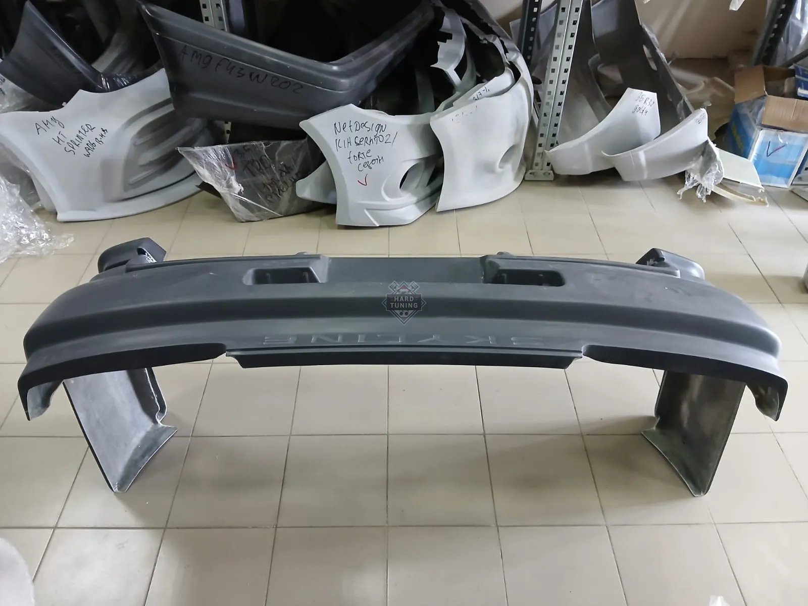 Задний бампер GTR Japan Nissan Skyline R34 седан