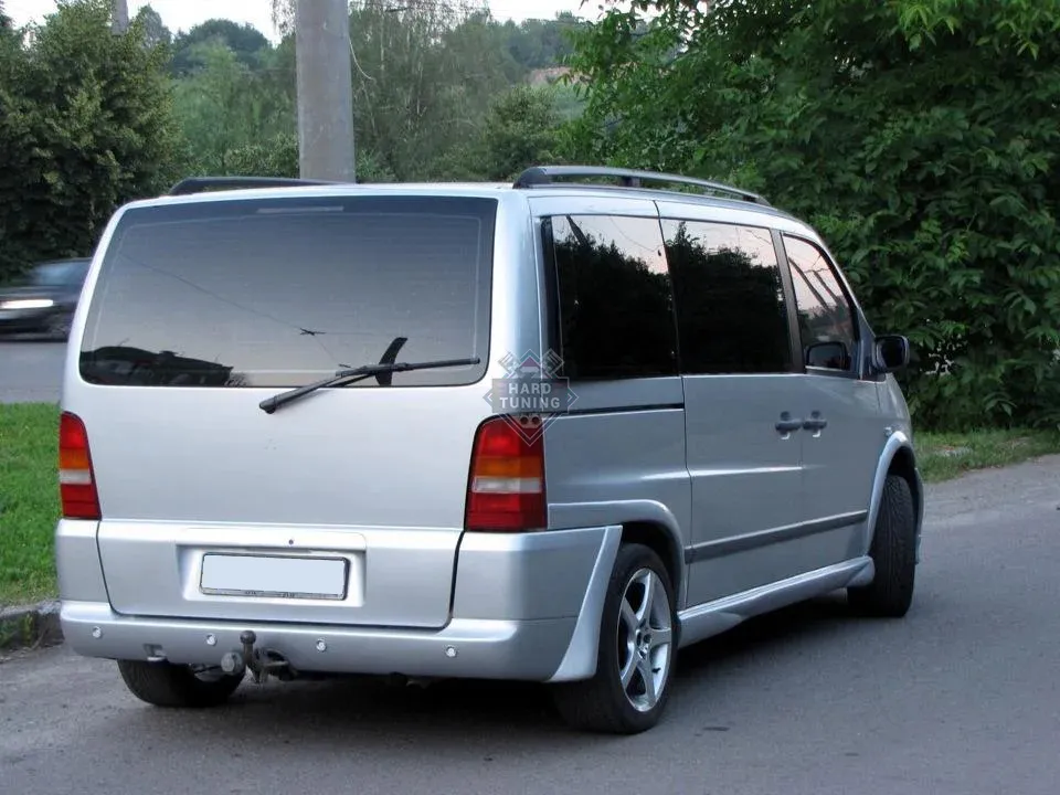 Накладки на пороги AMG Mercedes Vito (W638)