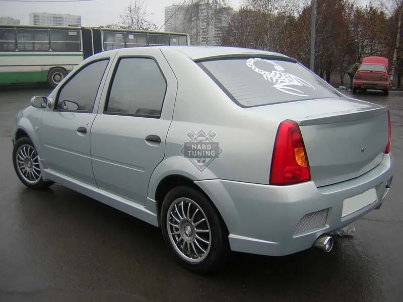 Комплект обвеса Street на Renault Logan