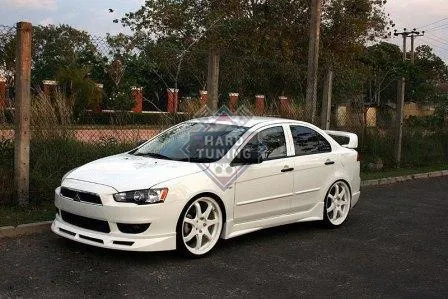 Обвес ACCOLADE Mitsubishi Lancer 10 (2007-2011)