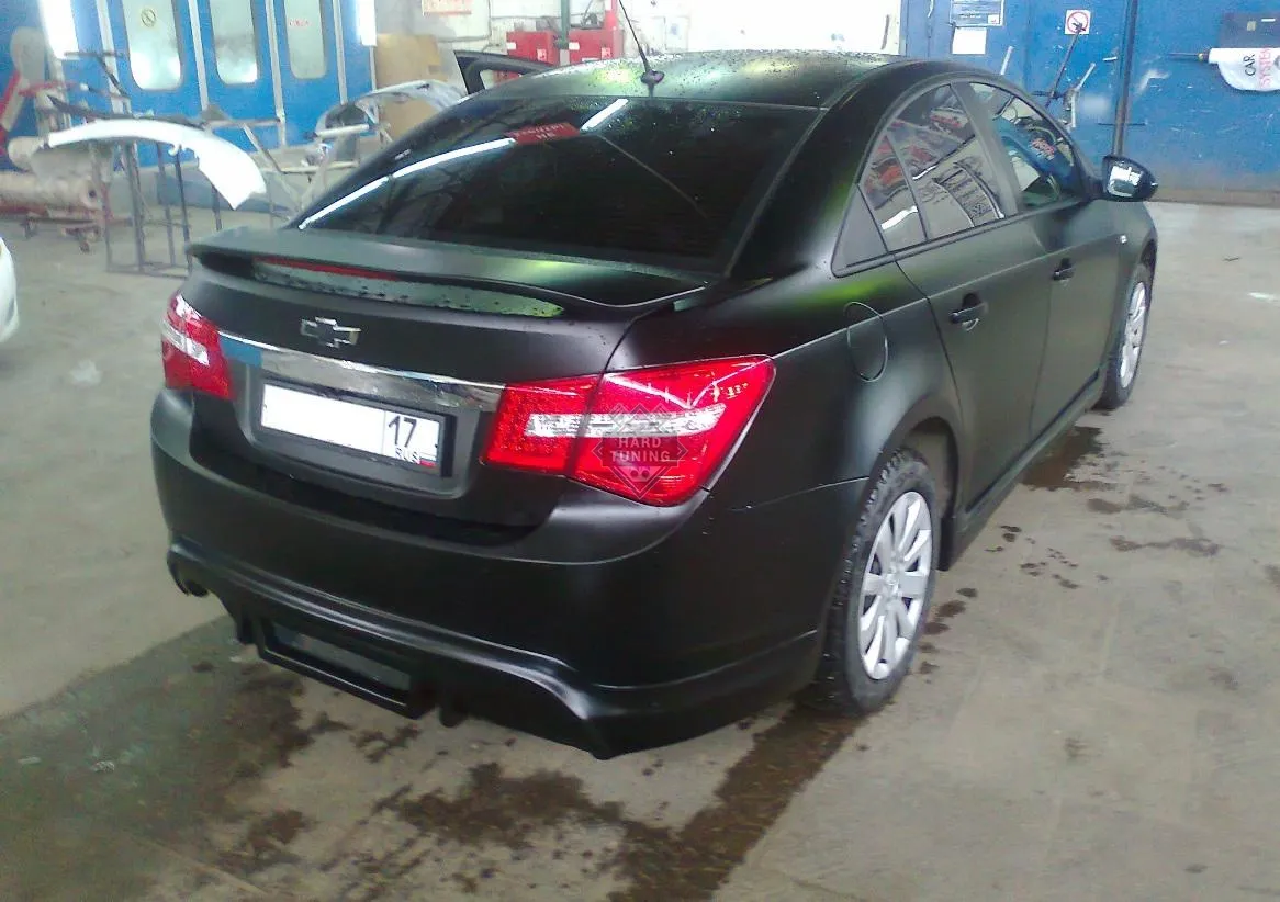 Спойлер под стоп сигнал V2 Chevrolet Cruze седан
