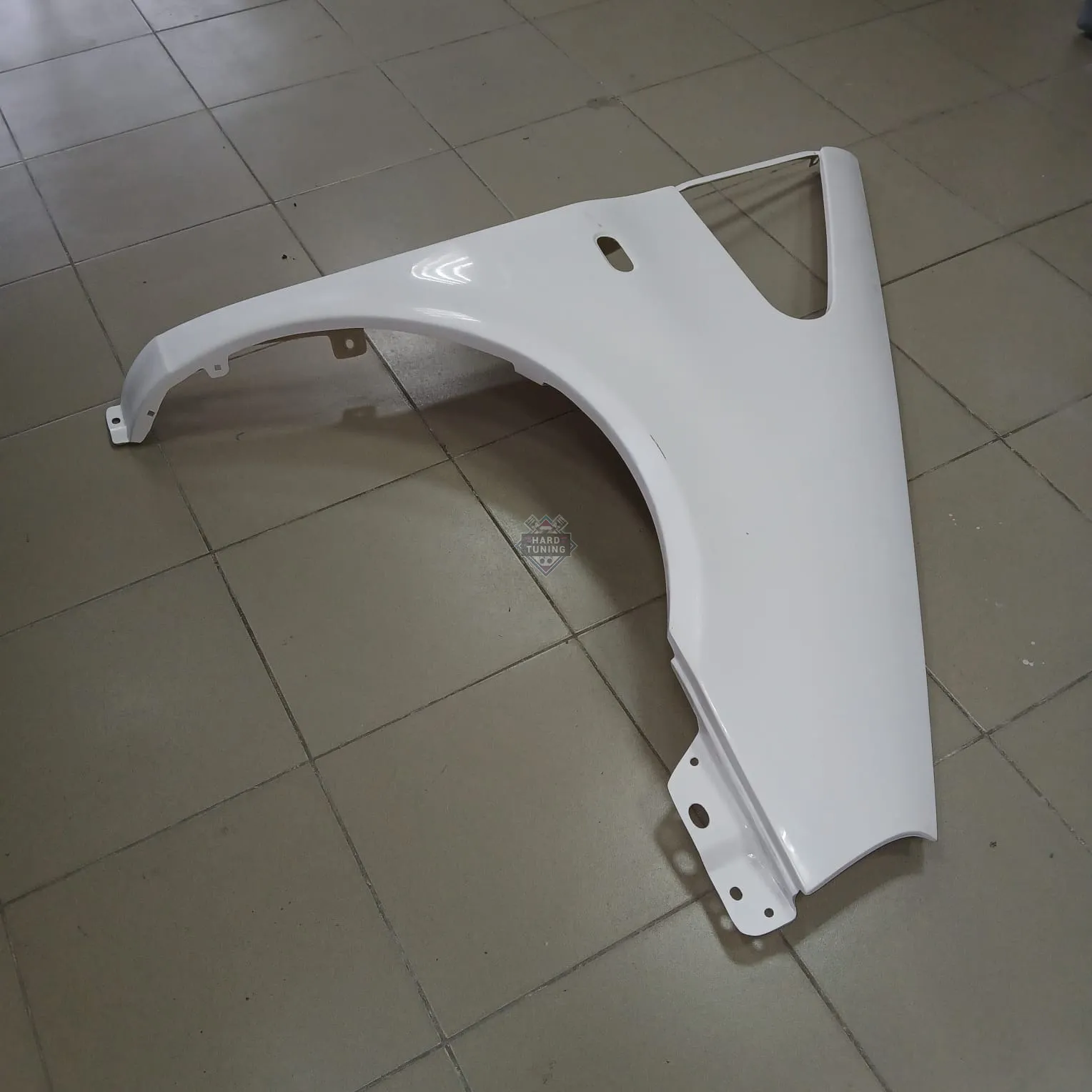 Передние крылья пластиковые штатные комплект VW Sharan 2001-2010