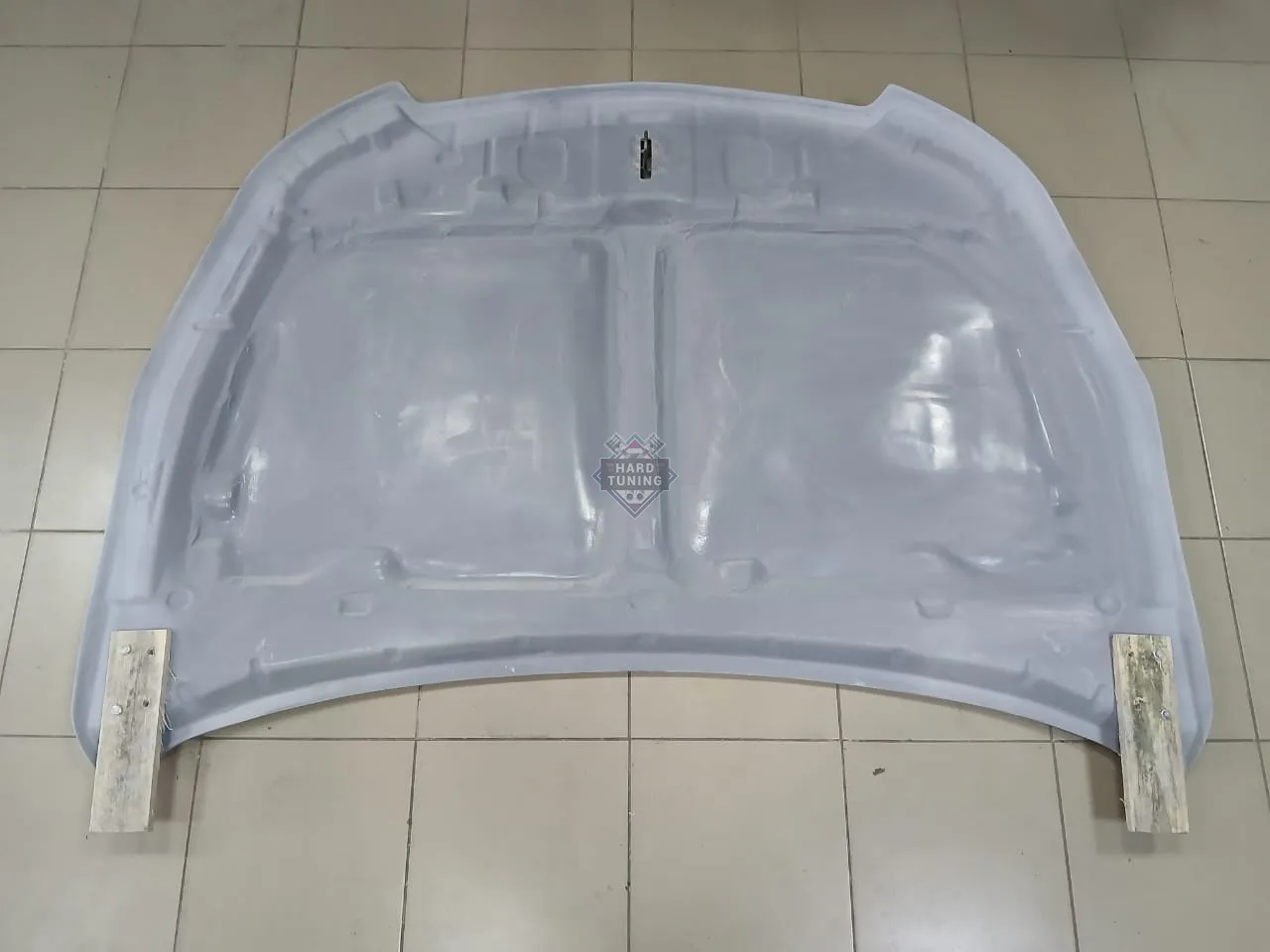 Капот с жабрами Chevrolet Cruze