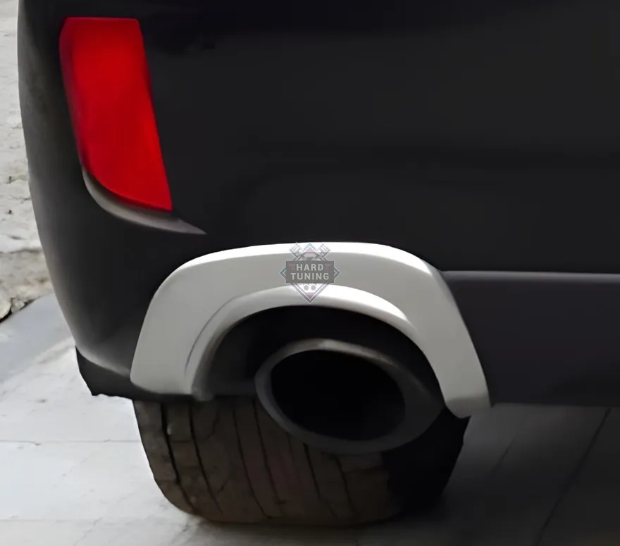 Накладки на задний бампер Subaru Legacy BL