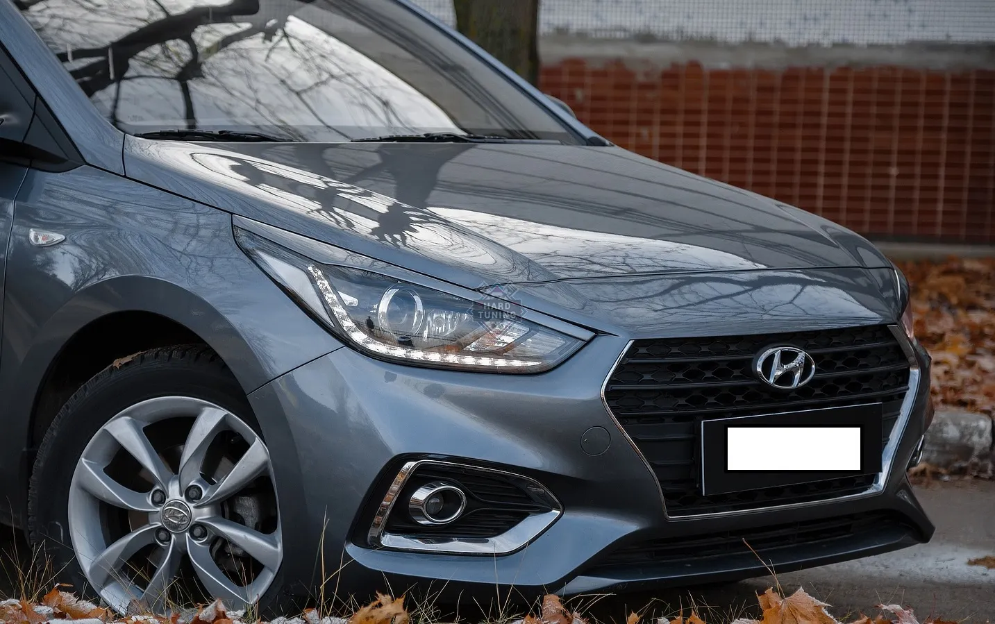 Накладки на фары узкие Hyundai Solaris 2 (2017-2020)