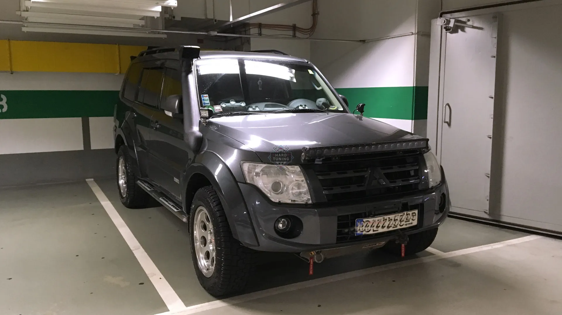 Расширители арок NORIX LINK Mitsubishi Pajero 4