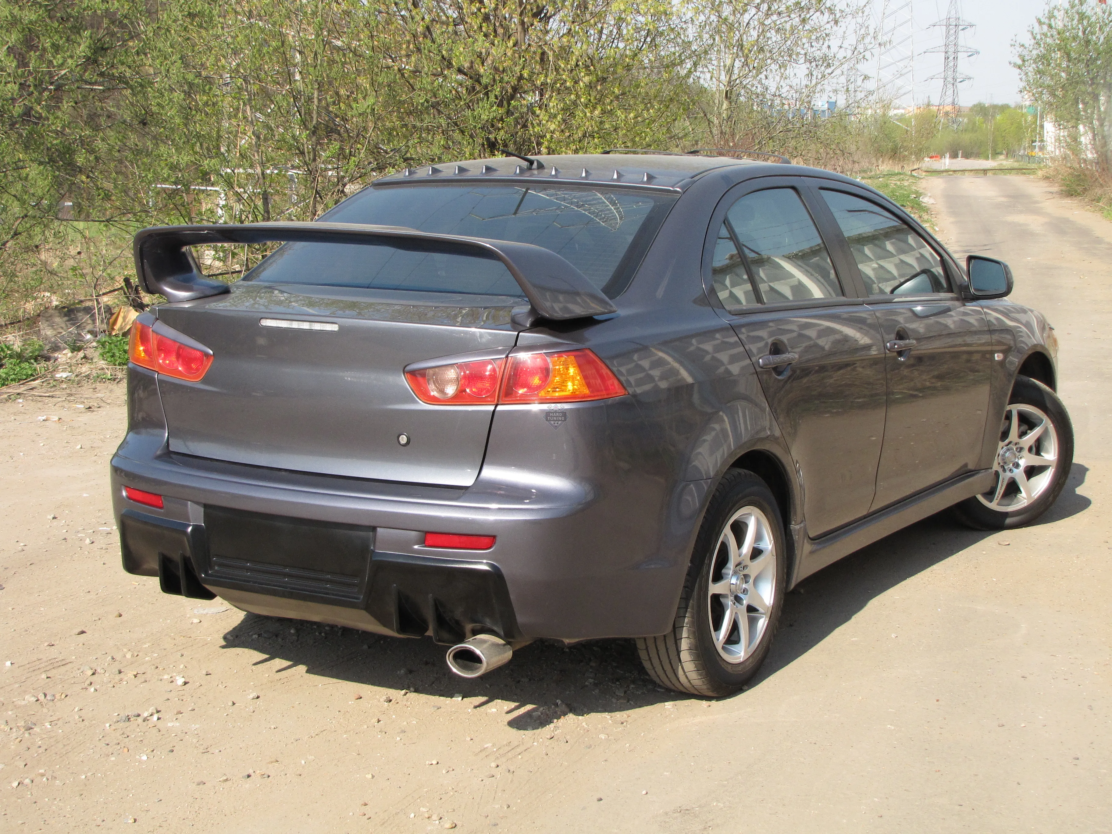 Накладка на задний бампер EVO V2 Mitsubishi Lancer 10 (2007-2016)