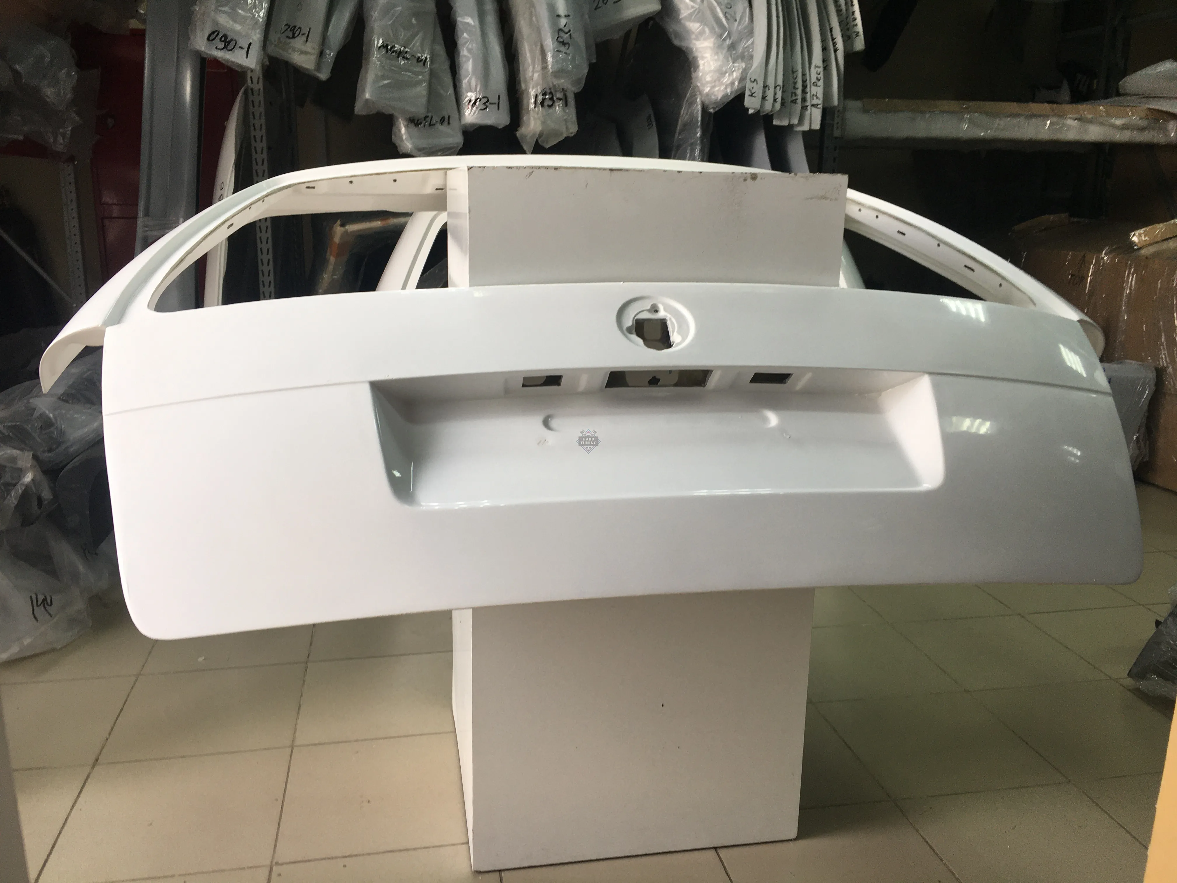 Крышка багажника Volkswagen Golf 4/Jetta 4/Bora Универсал