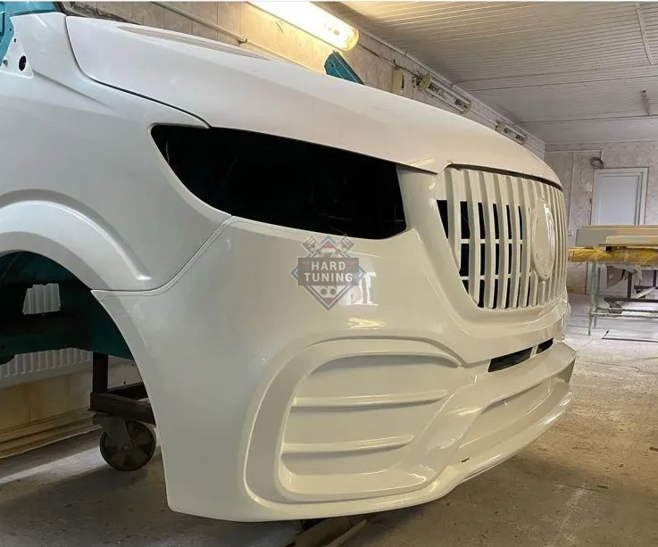 Передний бампер AMG HT Mercedes Sprinter W907 2018+ Стеклопластик