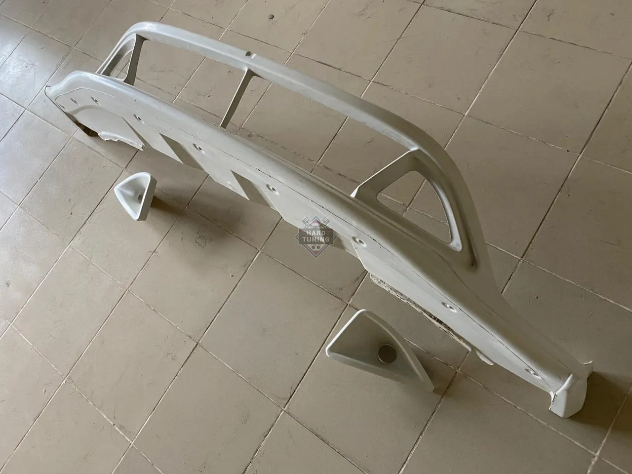 Накладка на передний бампер MUGEN Honda Civic 8 5D