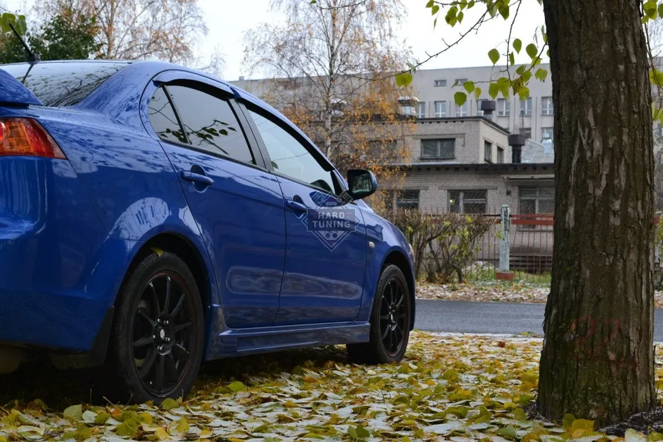 Накладки на пороги FQ-400 Mitsubishi Lancer 10 (2007-2016) стеклопластик