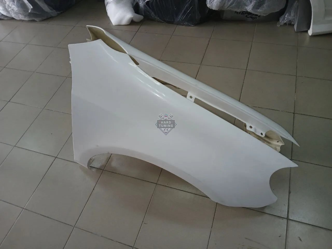 Передние крылья пластиковые штатные комплект Volkswagen Golf 6