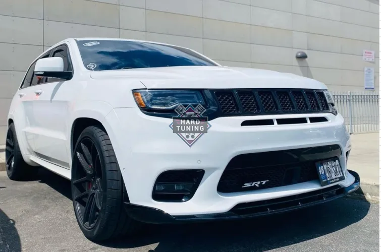 Сплиттер переднего бампера BLACKOPS Jeep Grand Cherokee WK2 (2017-2020)
