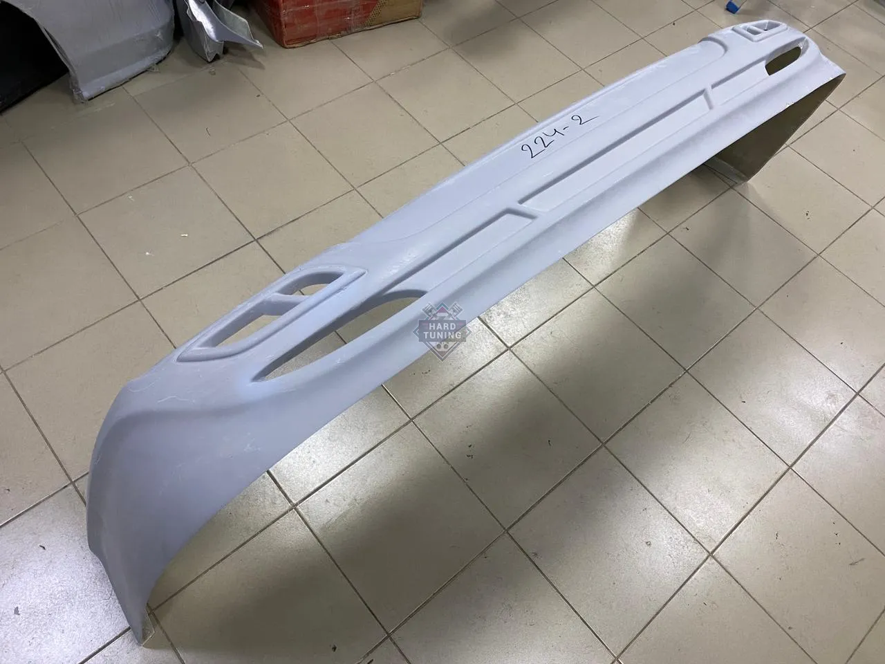 Накладка на задний бампер Hyundai Sonata YF