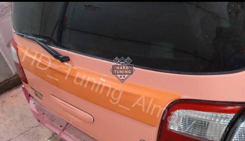 Накладка на крышку багажника Subaru Forester SF Рестайлинг