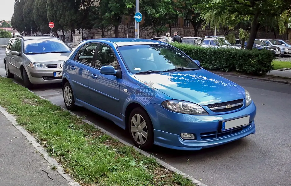 Накладка на передний бампер WTCC Chevrolet Lacetti Хэтчбек