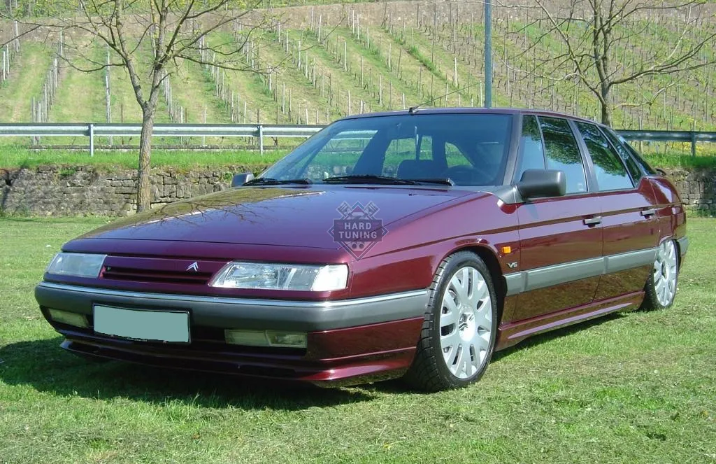 Накладка на передний бампер ZENDER Citroen XM