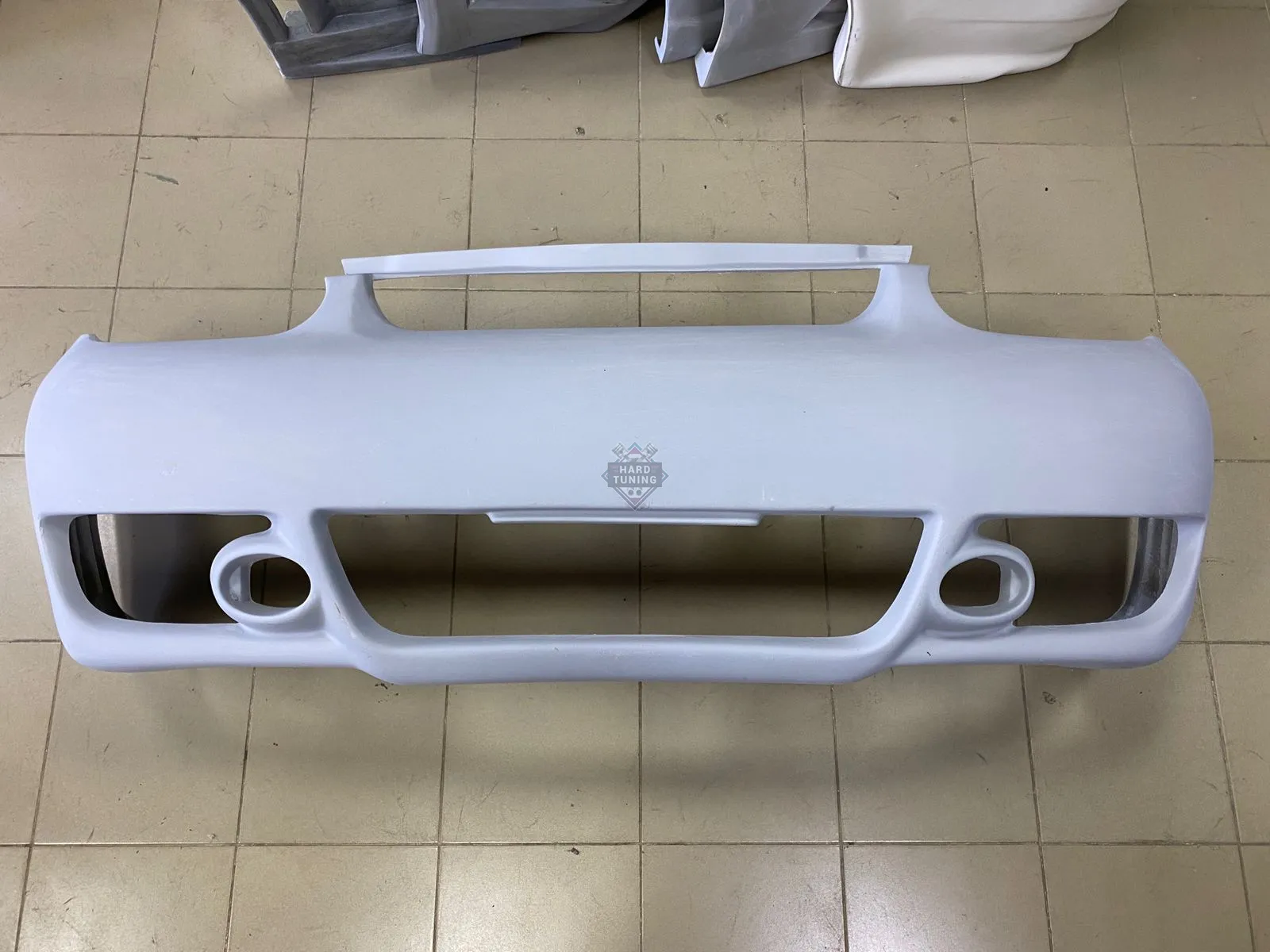 Передний бампер RIEGER Volkswagen Golf 4