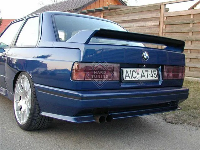 Задний бампер M-STYLE BMW E30
