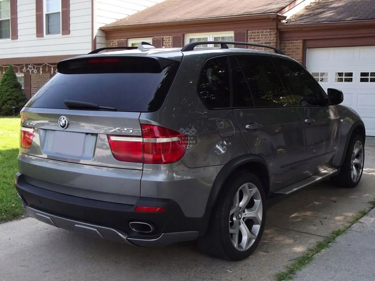 Накладка на задний бампер AERO BMW X5 E70 дорестайлинг