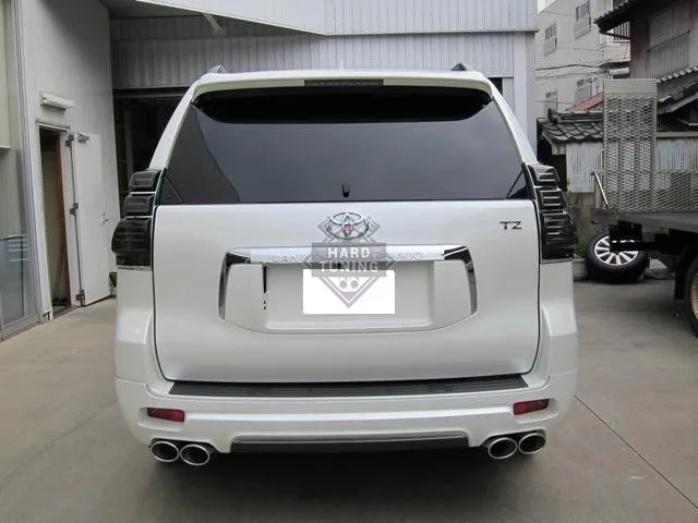 Накладка на задний бампер Double Eight Toyota Land Cruiser Prado 150
