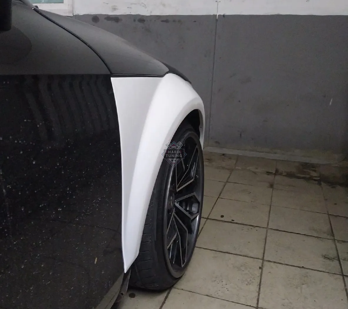 Крылья передние с расширением + 3см Audi TT 8J
