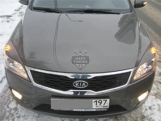 Накладки на фары с прорезями KIA Ceed/ProCeed 2010-2012